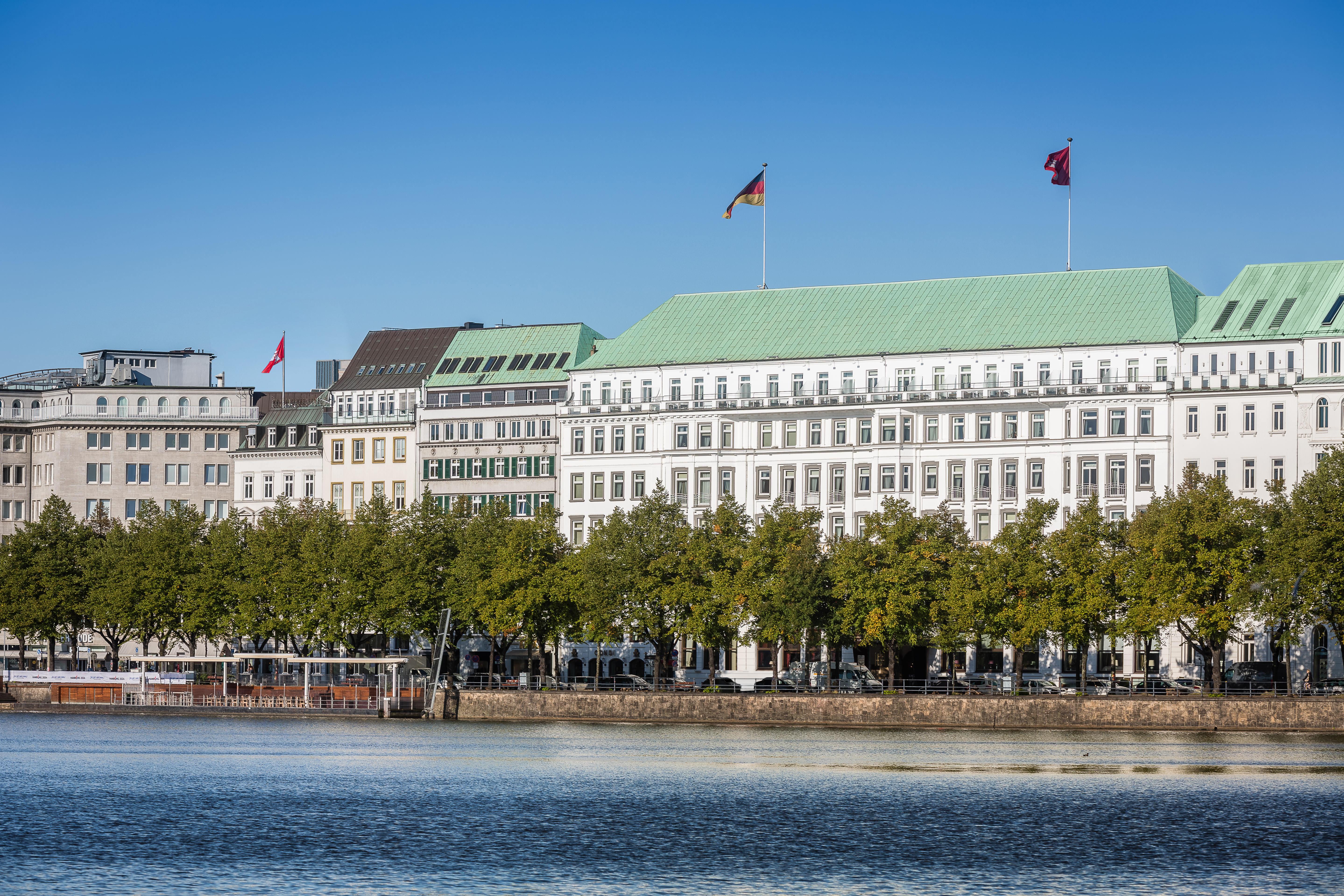 Fairmont Hotel Vier Jahreszeiten, Hotel Des Jahres 2023 & 2024- Die 101 Besten Гамбург Экстерьер фото